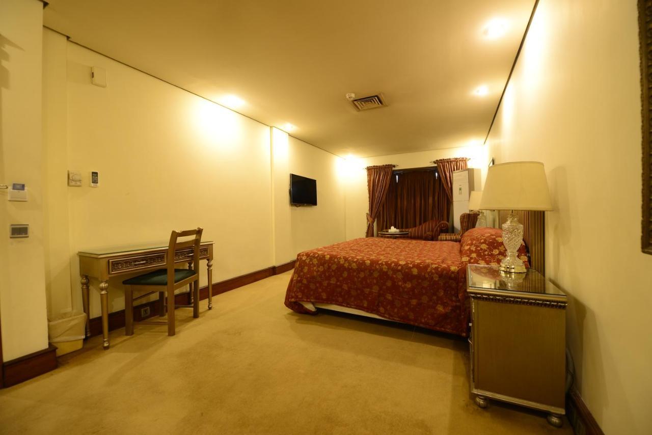 Regency Inn Hotel Lahaur Zewnętrze zdjęcie