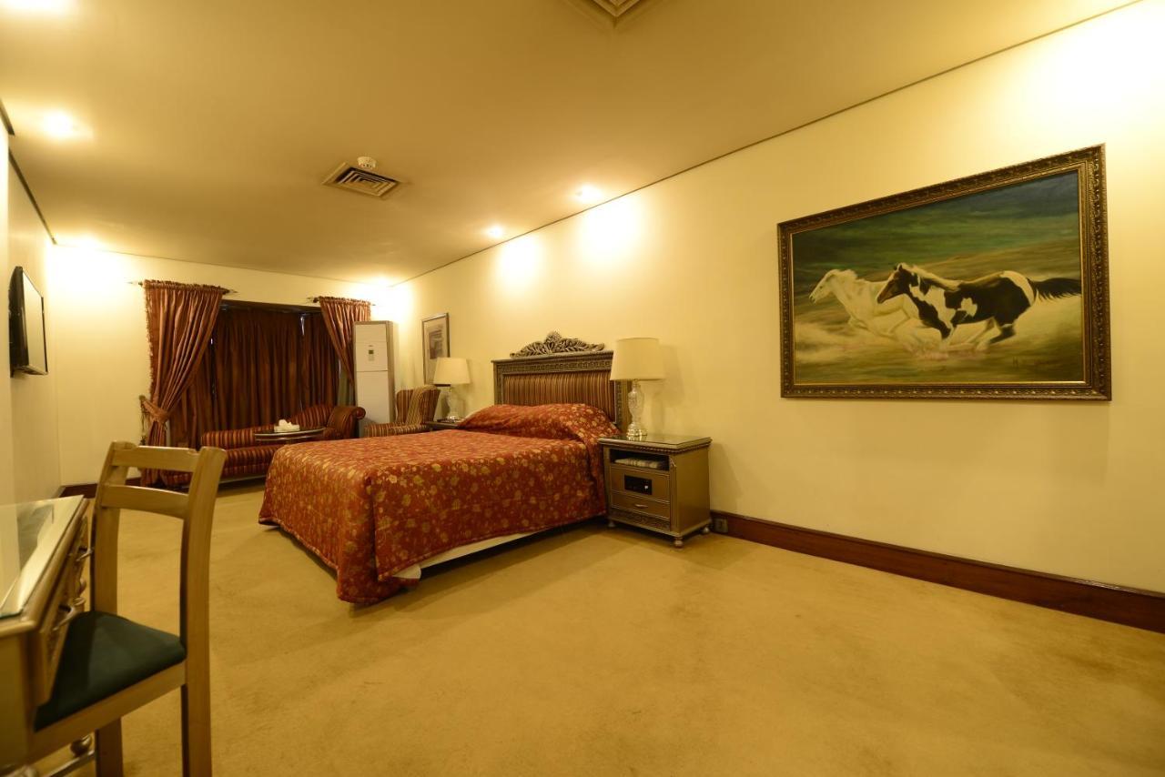 Regency Inn Hotel Lahaur Zewnętrze zdjęcie