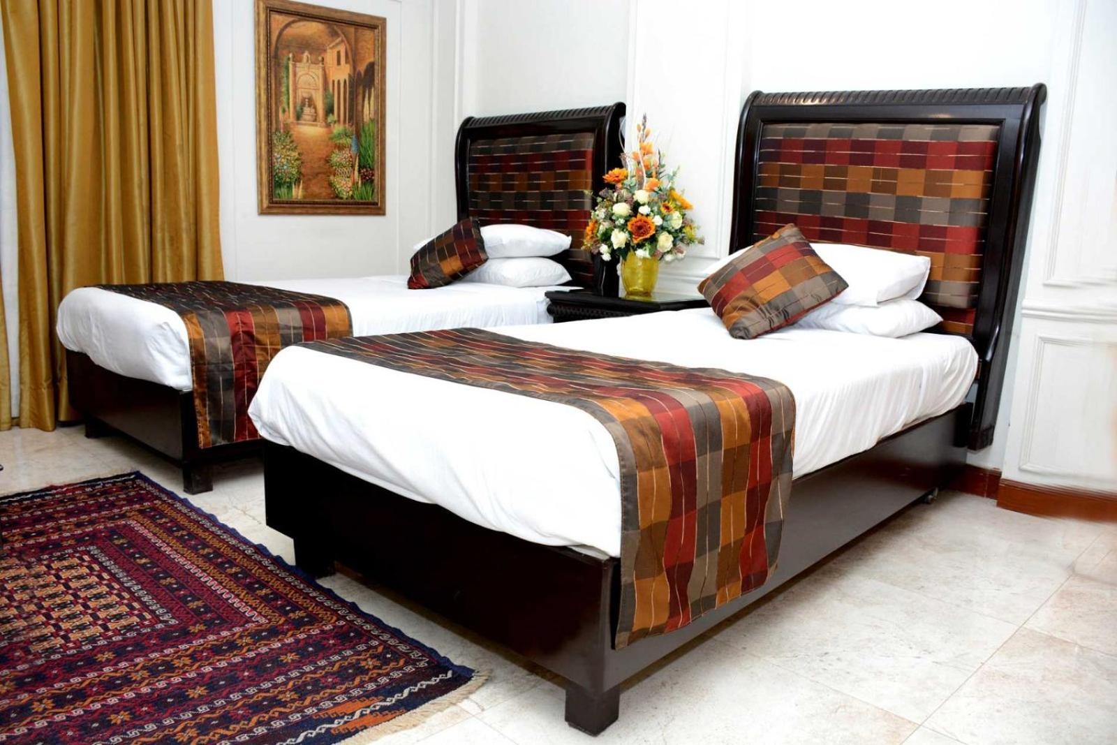 Regency Inn Hotel Lahaur Zewnętrze zdjęcie