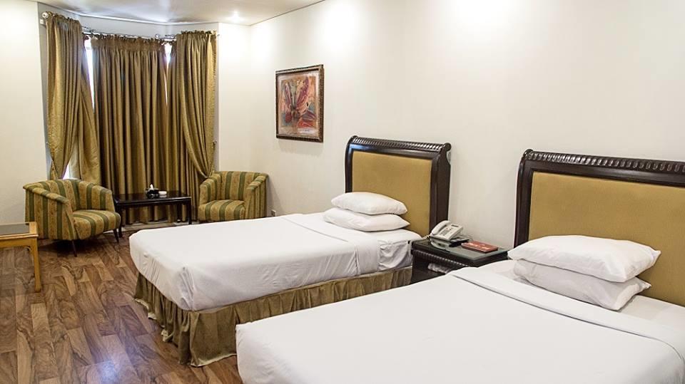 Regency Inn Hotel Lahaur Zewnętrze zdjęcie