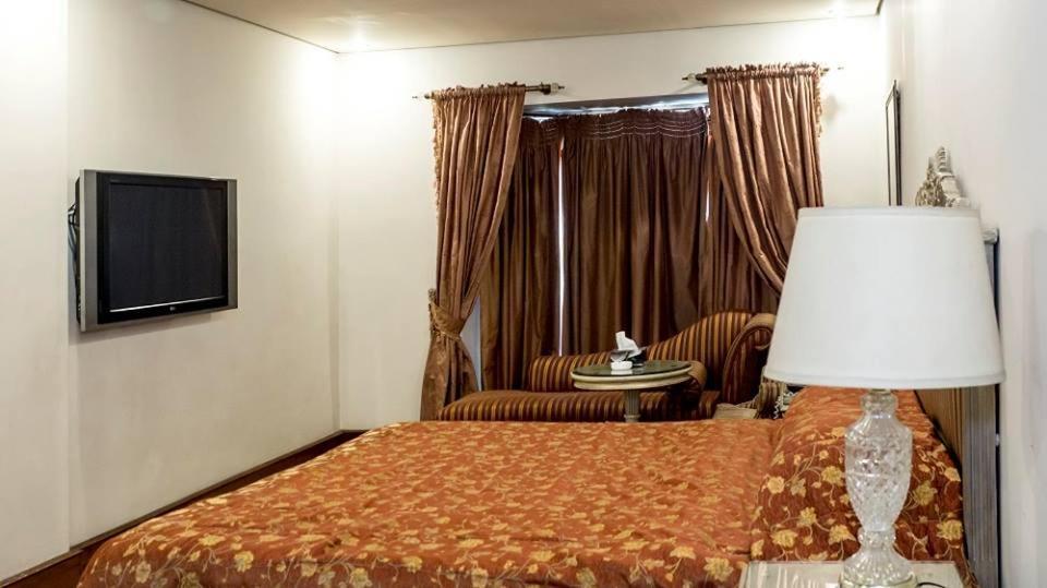Regency Inn Hotel Lahaur Zewnętrze zdjęcie
