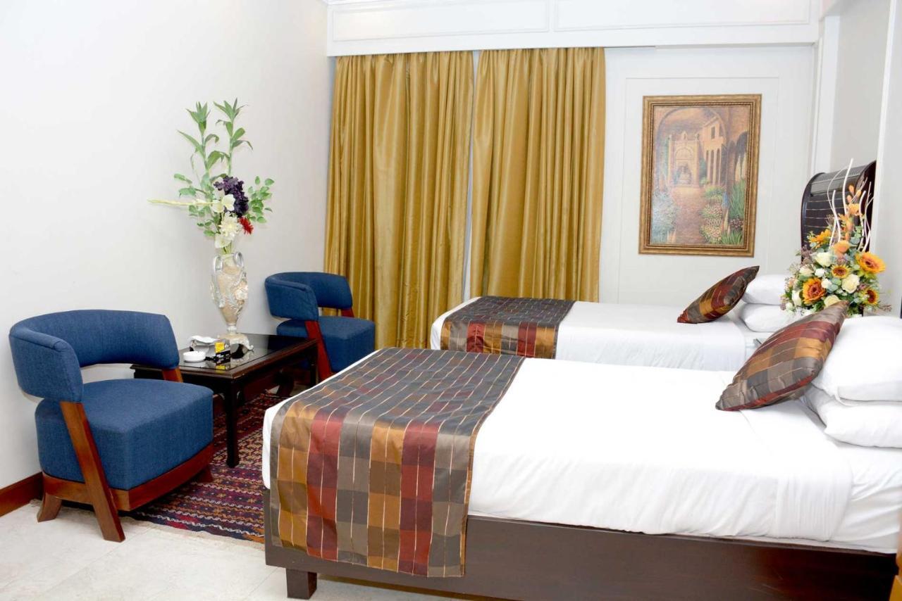 Regency Inn Hotel Lahaur Zewnętrze zdjęcie